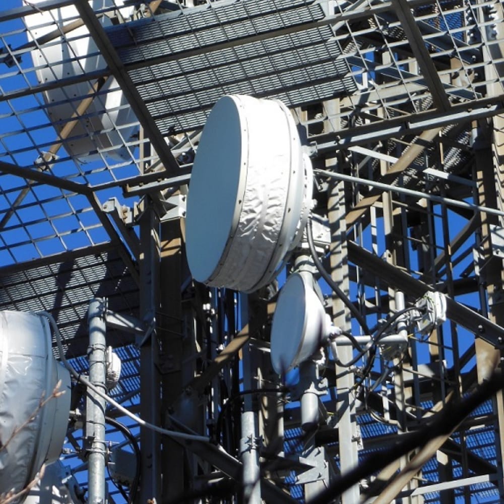 Termocoperta per antenne microwave